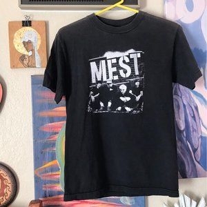 MEST DISTRESSED VINTAGE Y2K 2003 BAND TSHIRT SMALL